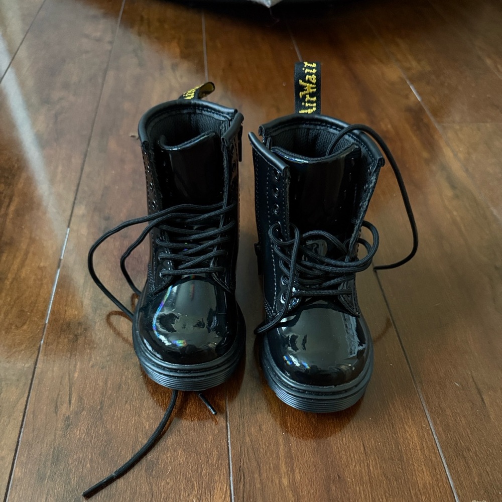 Dr. Martens Iridescent Black Kids Boots
